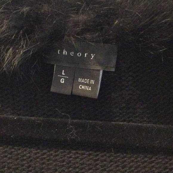 Theory sweater vest with rabbit collar detail - Picture 3 of 8